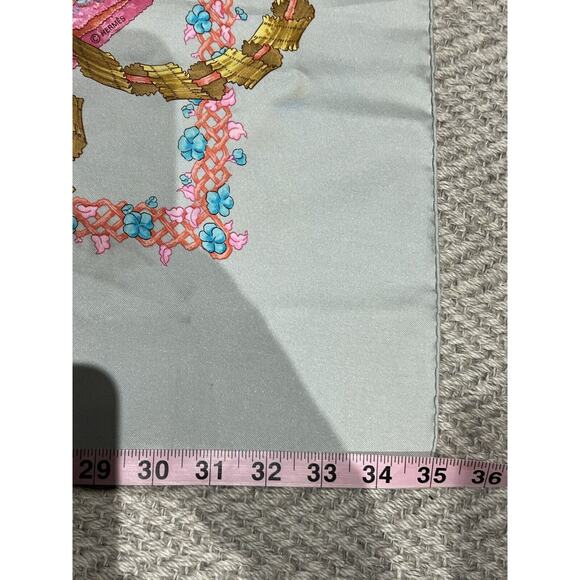 GORGEOUS HERMES “Le Sacre du Printemps” Silk Scarf ICE BLUE GREY SUPER MINT!! - Picture 5 of 5